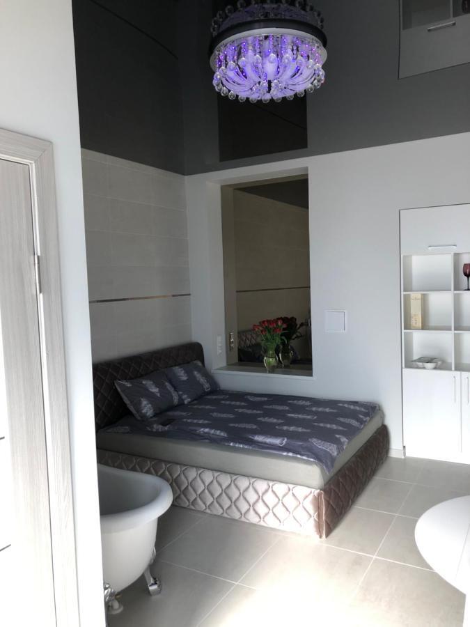 Romeo Vip Apartamentai Panevėžys Eksteriør bilde